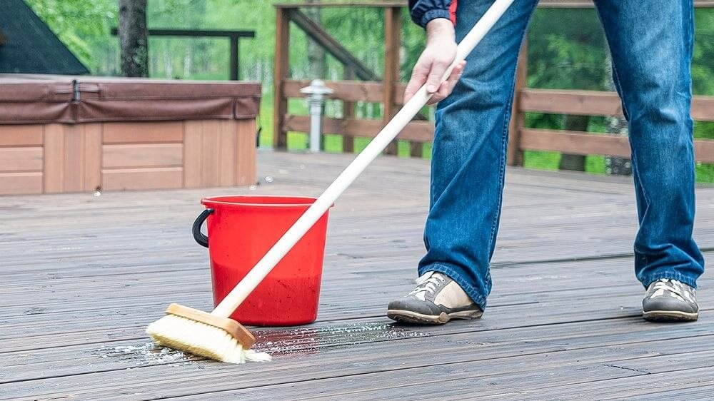 Pressure Washing vs Hand Cleaning Which is Best