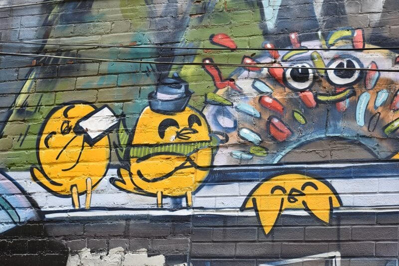 Factors influencing the removal of graffiti from brick