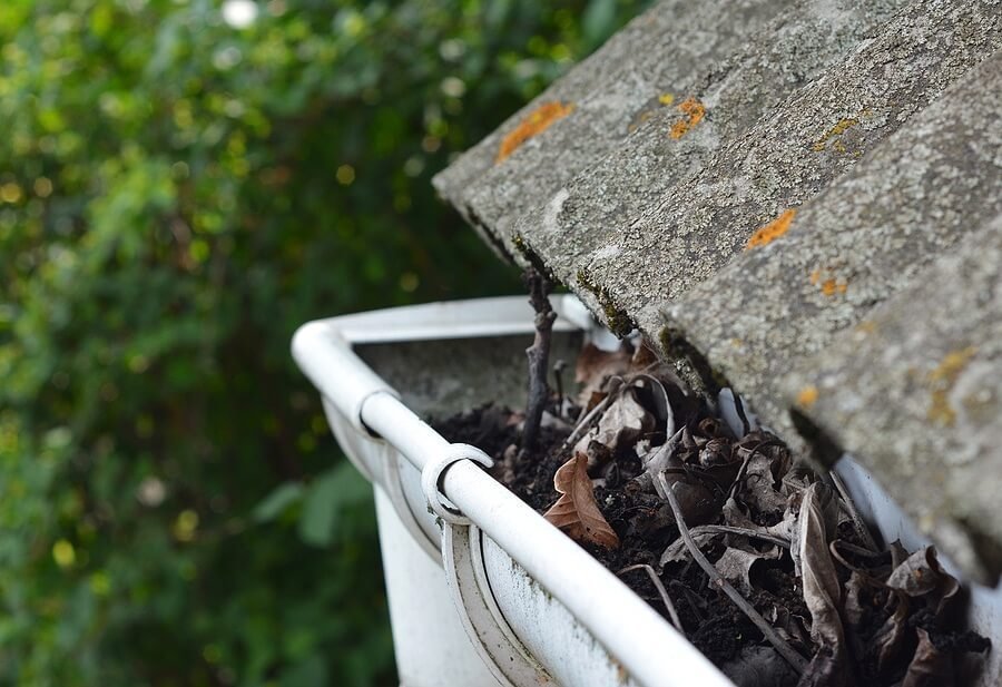 What is the best way to clean gutters